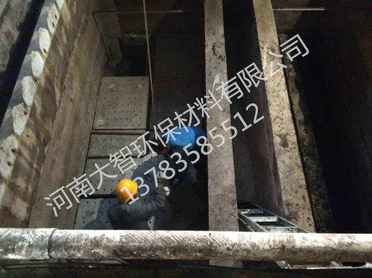 山東某市濾板配套安裝沙濾池項(xiàng)目工程隊(duì)順利竣工歸來(lái)